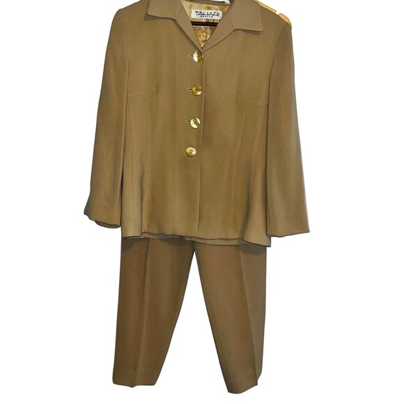 Tahari Petite Womens Two-Piece Suit Set Size M Beige 100% Polyester Buttoned Jac - Picture 1 of 16